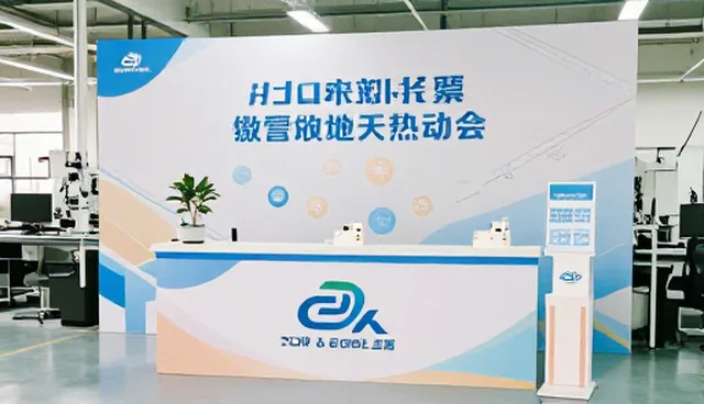 设计流程中的需求分析对品牌策划的影响